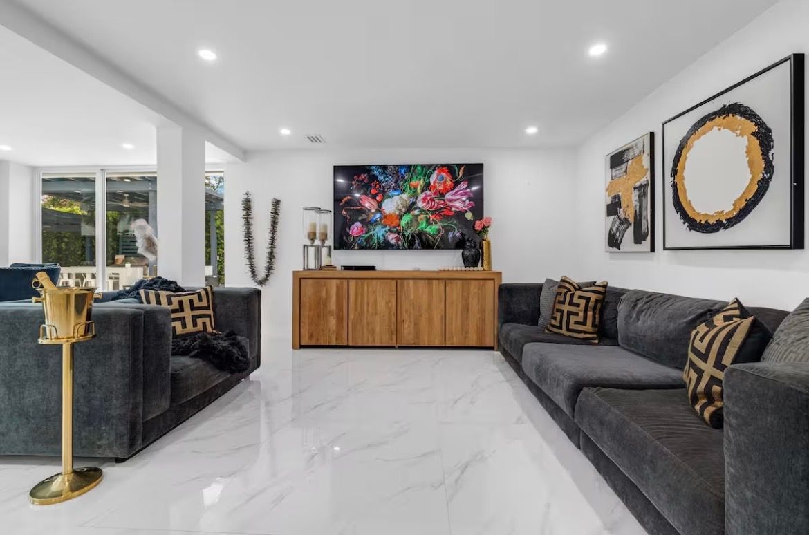 $400/Night Miami Property