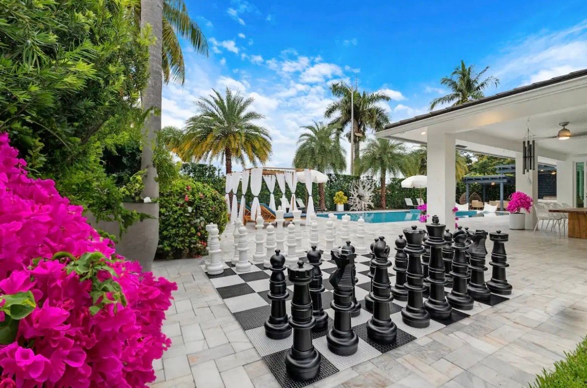 $400/Night Miami Property