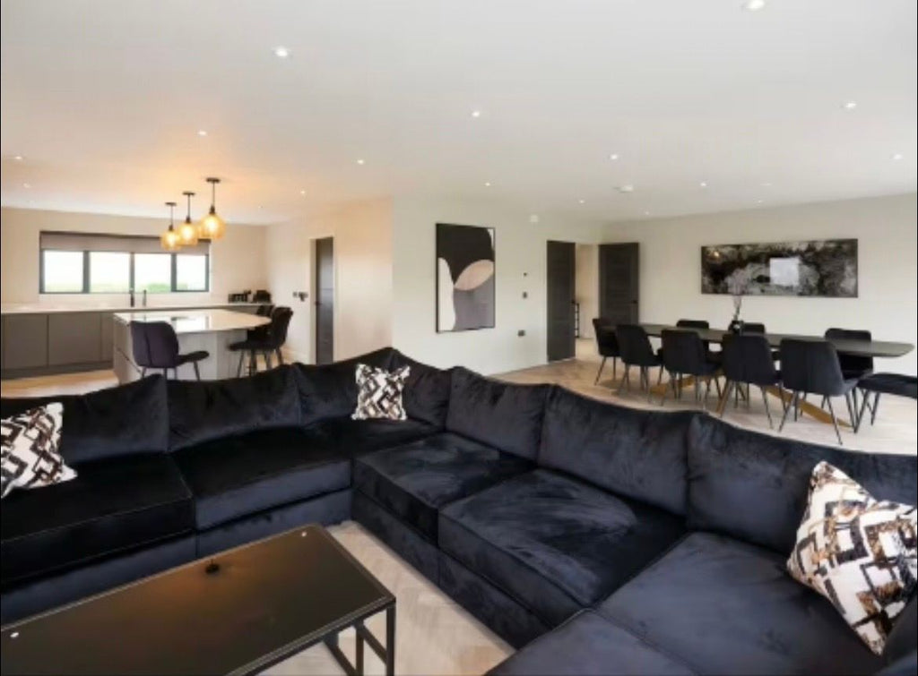 $300/Night Houston TX Property