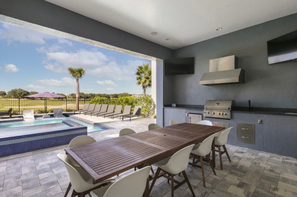 $800/Night Kissimmee Property