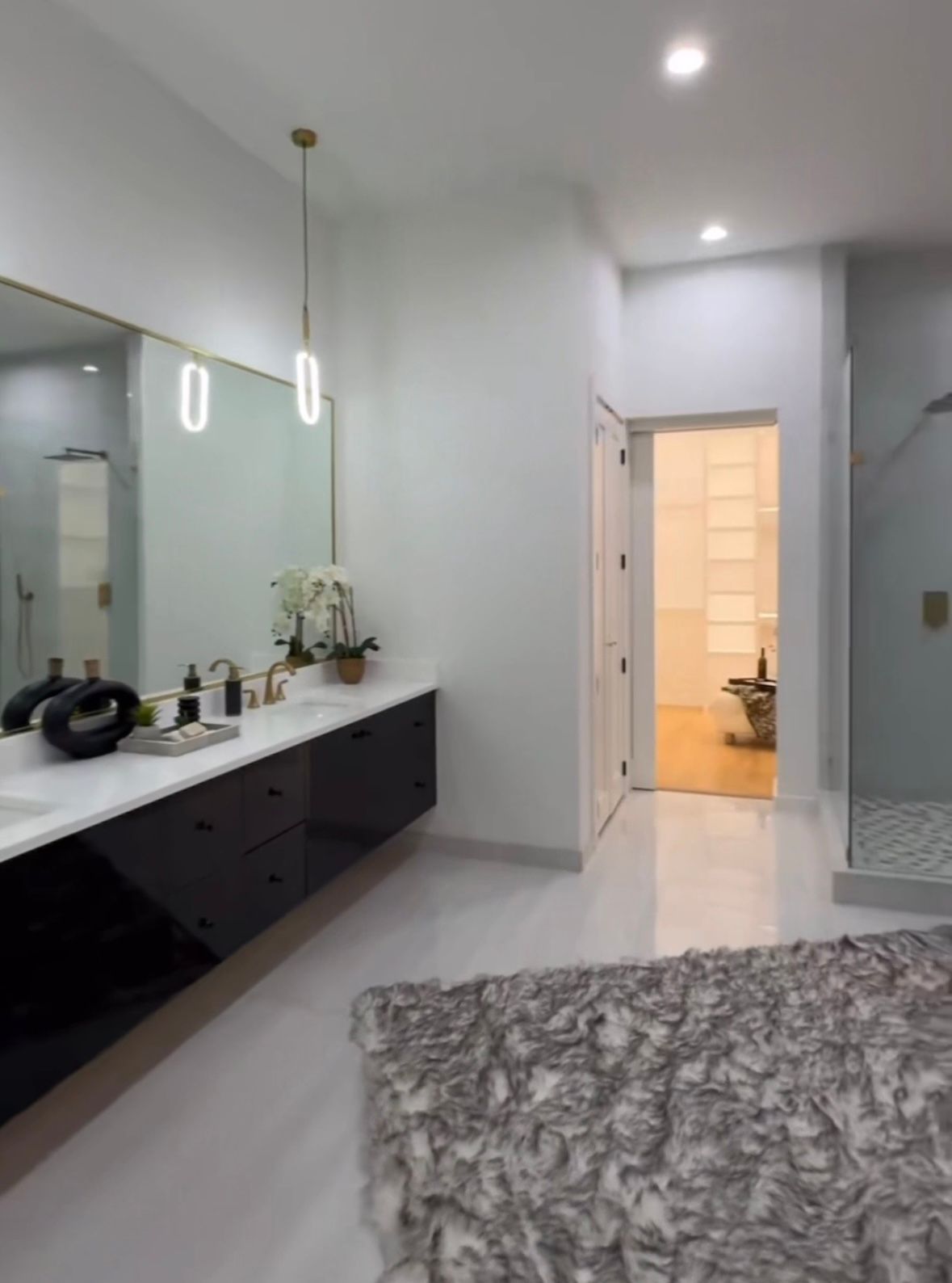 $700/Night Cypress TX Property